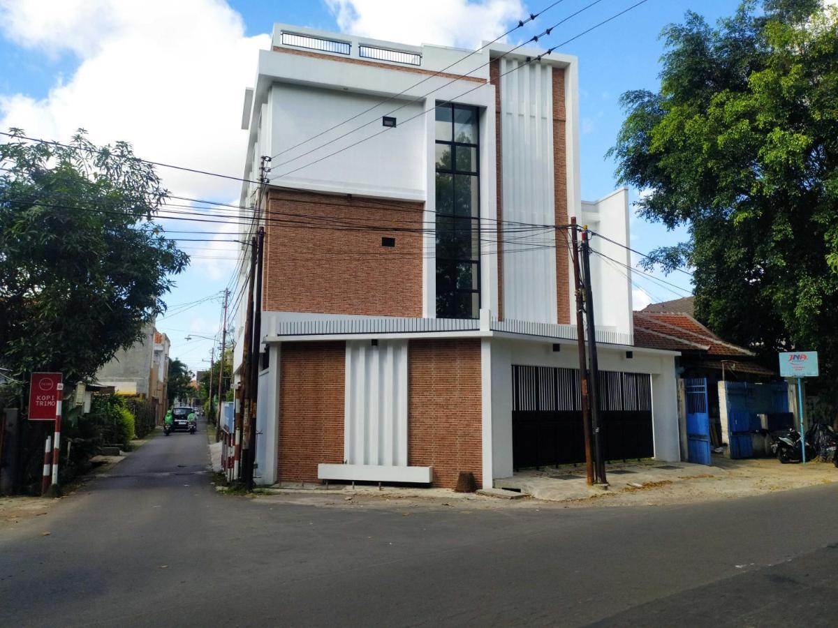 Urbanview Badran Residence Syariah Manahan Surakarta  Bagian luar foto
