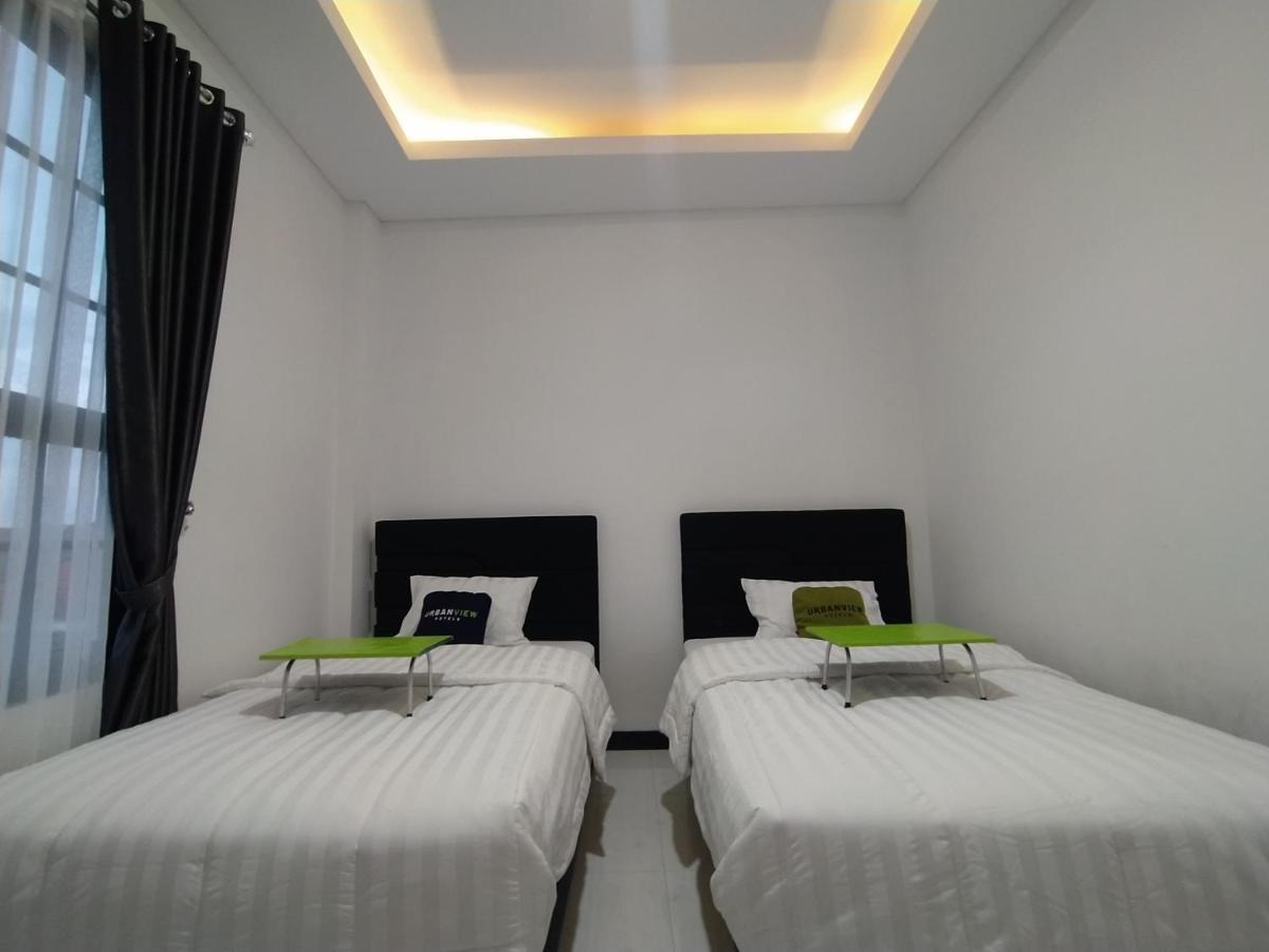 Urbanview Badran Residence Syariah Manahan Surakarta  Bagian luar foto