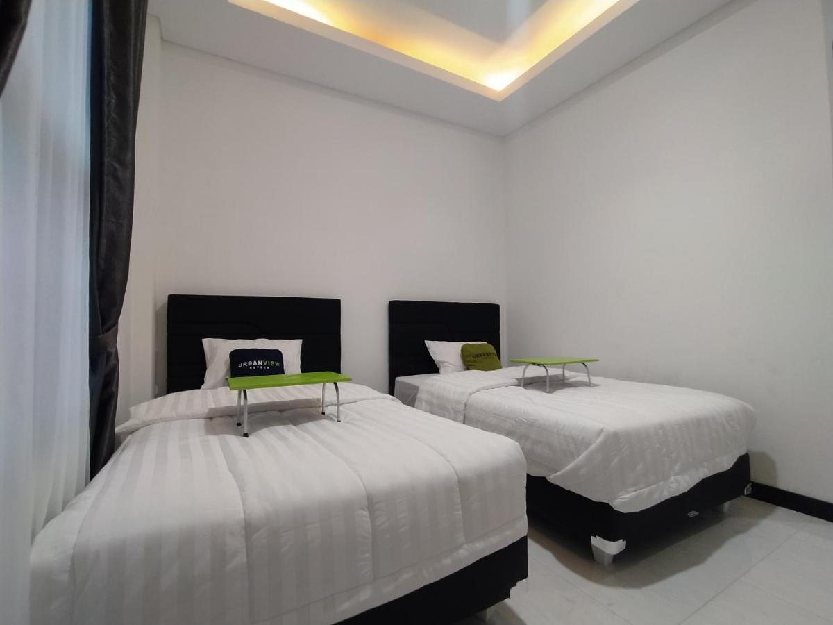 Urbanview Badran Residence Syariah Manahan Surakarta  Bagian luar foto