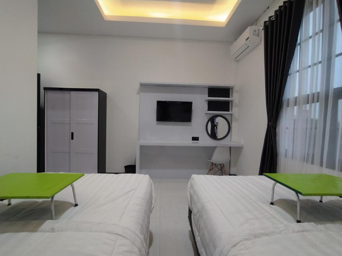 Urbanview Badran Residence Syariah Manahan Surakarta  Bagian luar foto