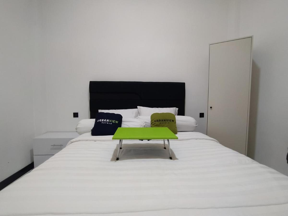 Urbanview Badran Residence Syariah Manahan Surakarta  Bagian luar foto